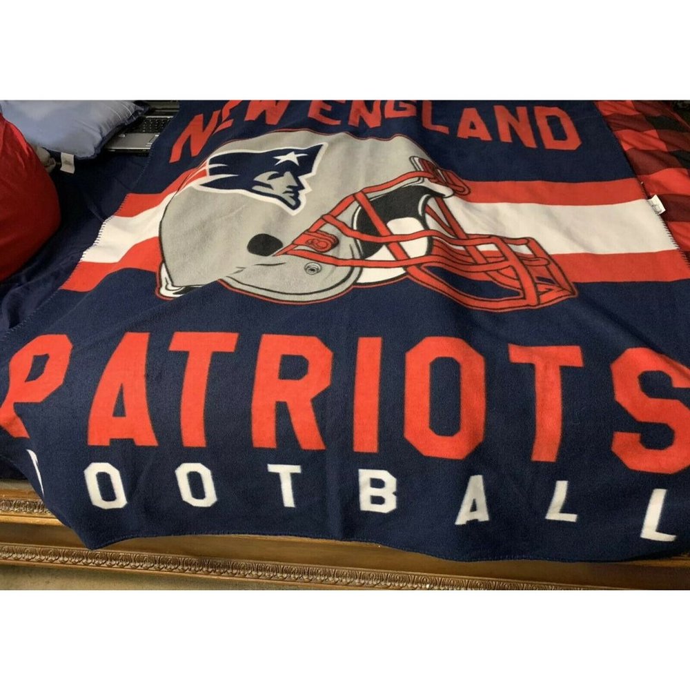 New England Patriots NFL Northwest 50"x60" Singular Soft Fleece Throw Blanket‎